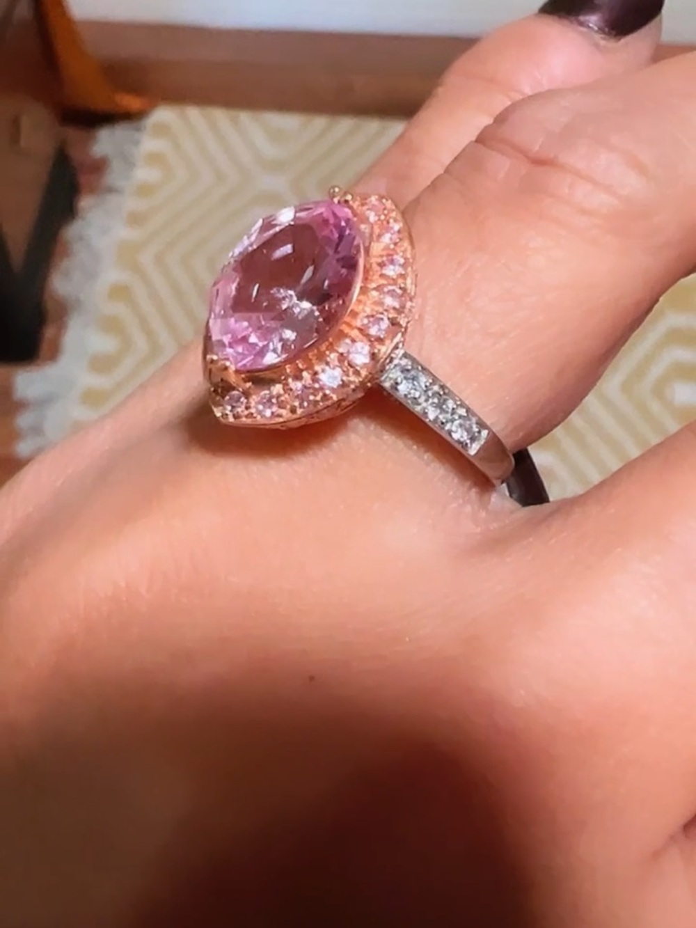 Rose and white Gold Pink Pear-Cut Halo Cocktail Ring - Women Jewelry - Picture 2 of 2